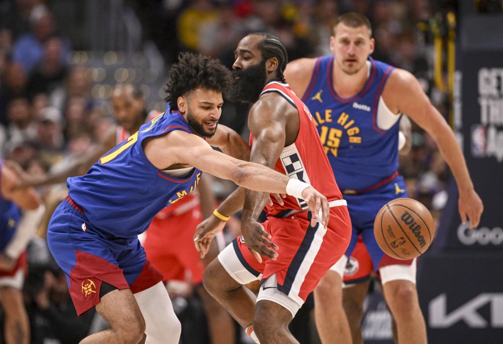 队正经历困 队正经历困